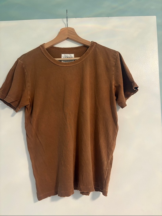 Le Bon Shoppe Tops - Le Bon Shoppe Tshirt
